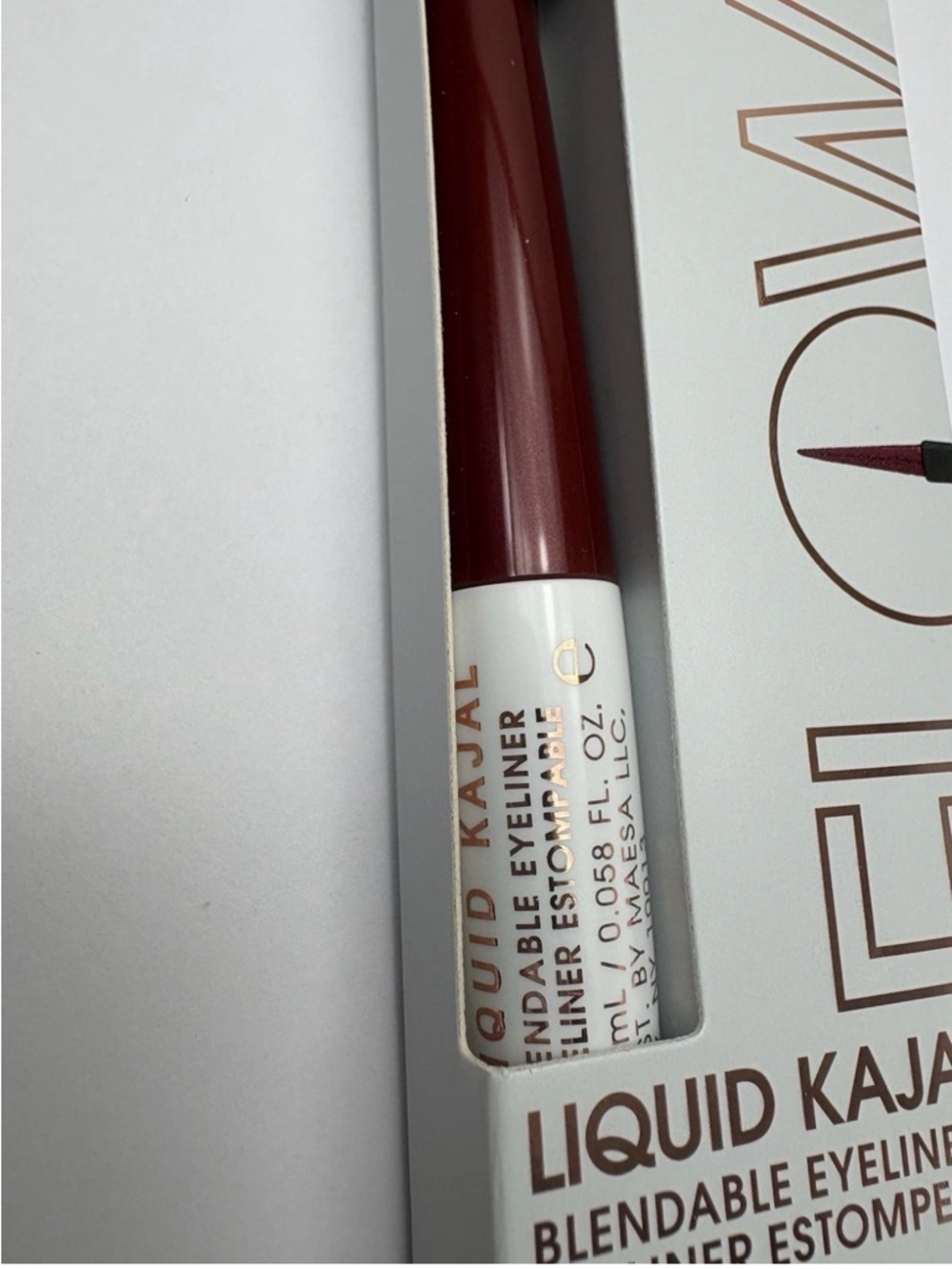 Liquid Kajal Blendable Eyeliner – Deep Burgundy